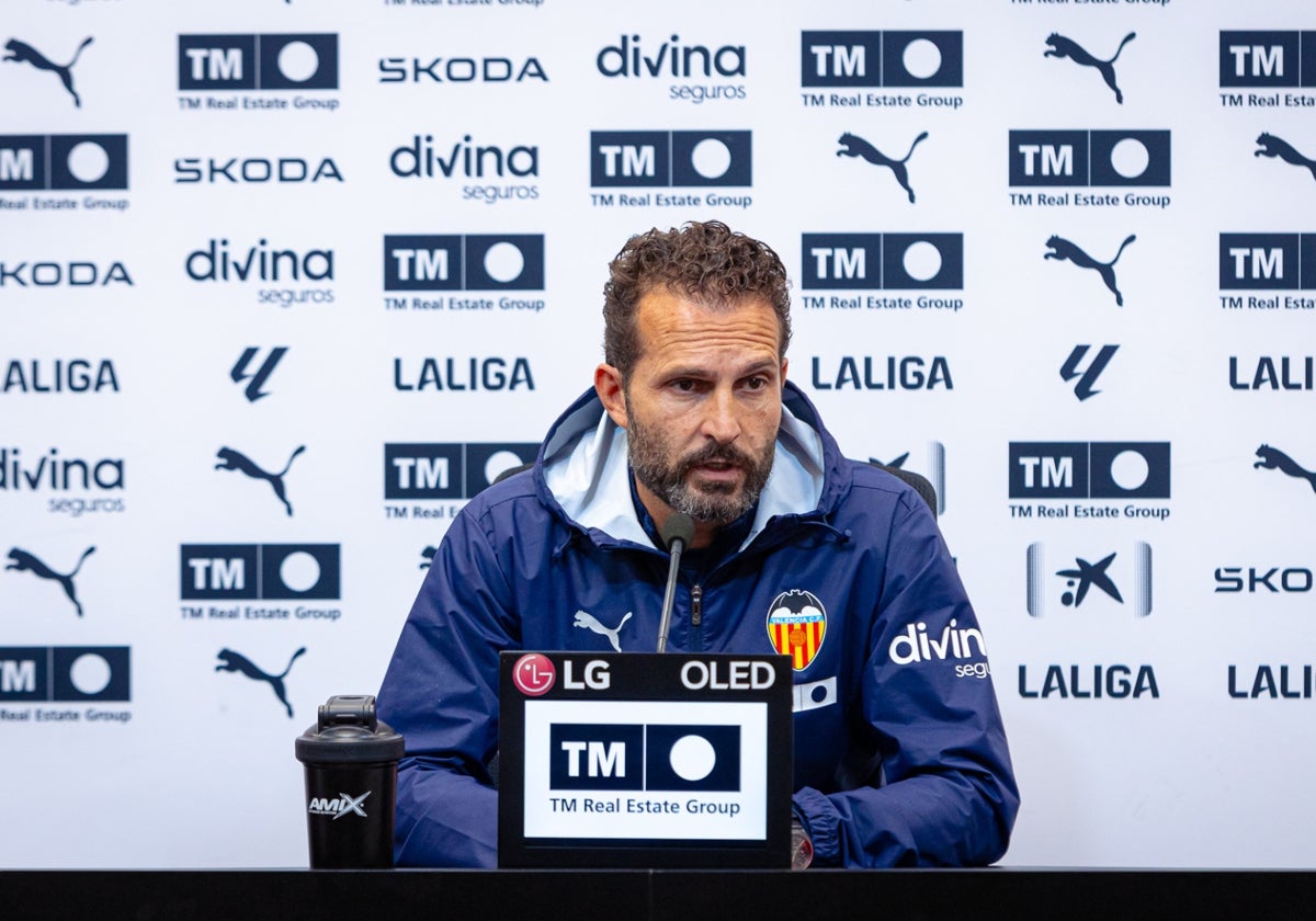 Rubén Baraja, en rueda de prensa.