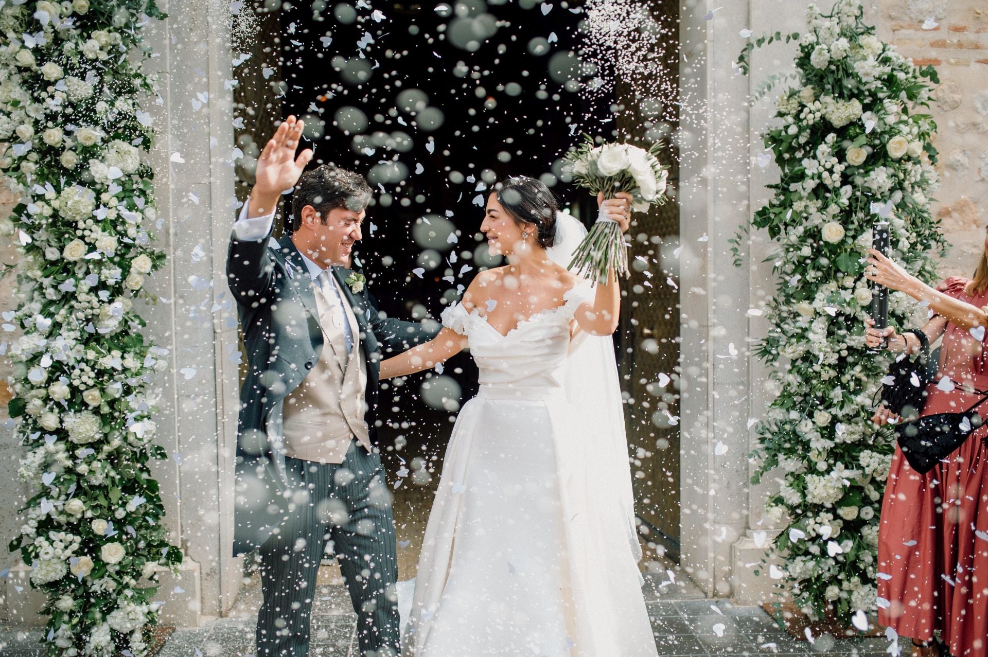 La boda de la empresaria Lola Ribas y el torero Jesús Chover estuvo lleno de momentos emotivos y divertidos.