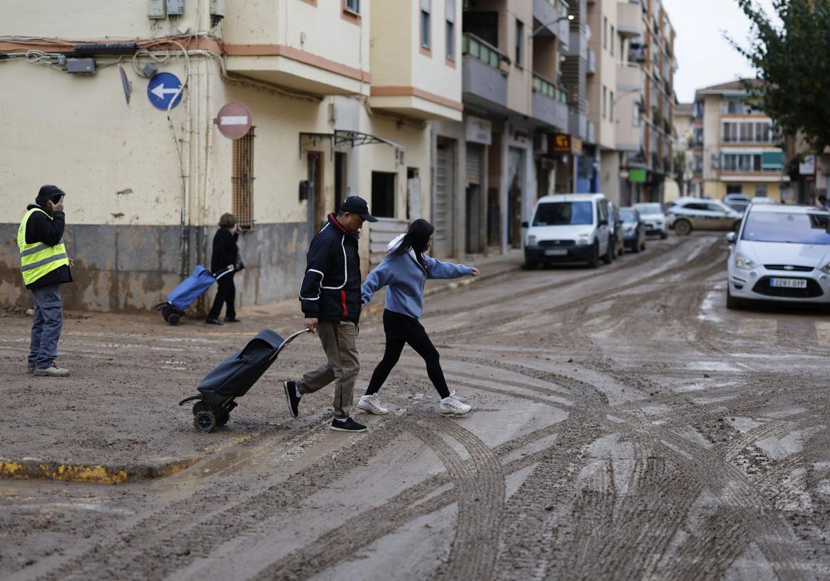 La lluvia devuelve el barro y el miedo a las municipios afectados por la DANA