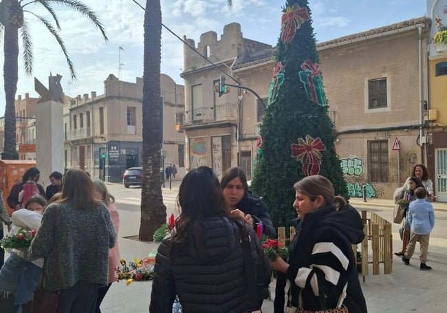 Árbol de Navidad en Castellar y La Torre.