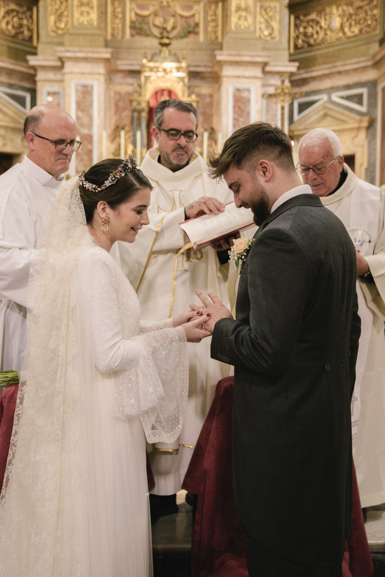 La desconocida basílica donde se han casado Ignacio y Adriana