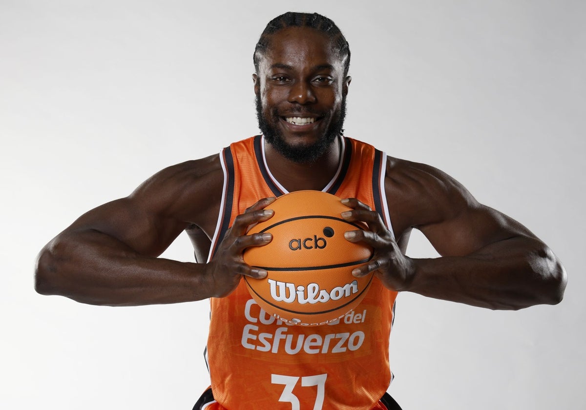 Semi Ojeleye ha encontrado la estabilidad, personal y laboral, en Valencia.