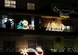 La DANA no puede con la Navidad: encendido de luces en el barrio Orba de Alfafar