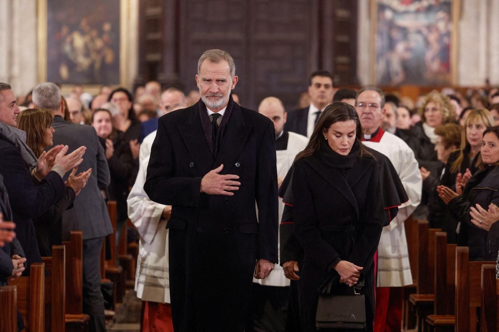 FOTOS | Funeral por las víctimas de la DANA en la Catedral de Valencia