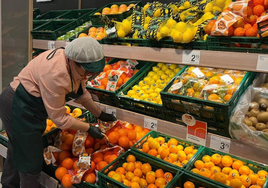 Los supermercados piden al Gobierno la exención de impuestos para las donaciones por la DANA