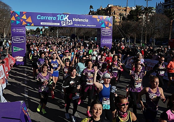 Imágenes de la 10kFem Valencia de 2024.