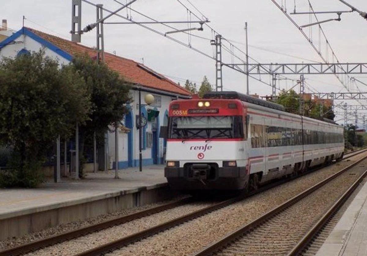 Un tren de Cercanías de Renfe en una imagen de archivo.