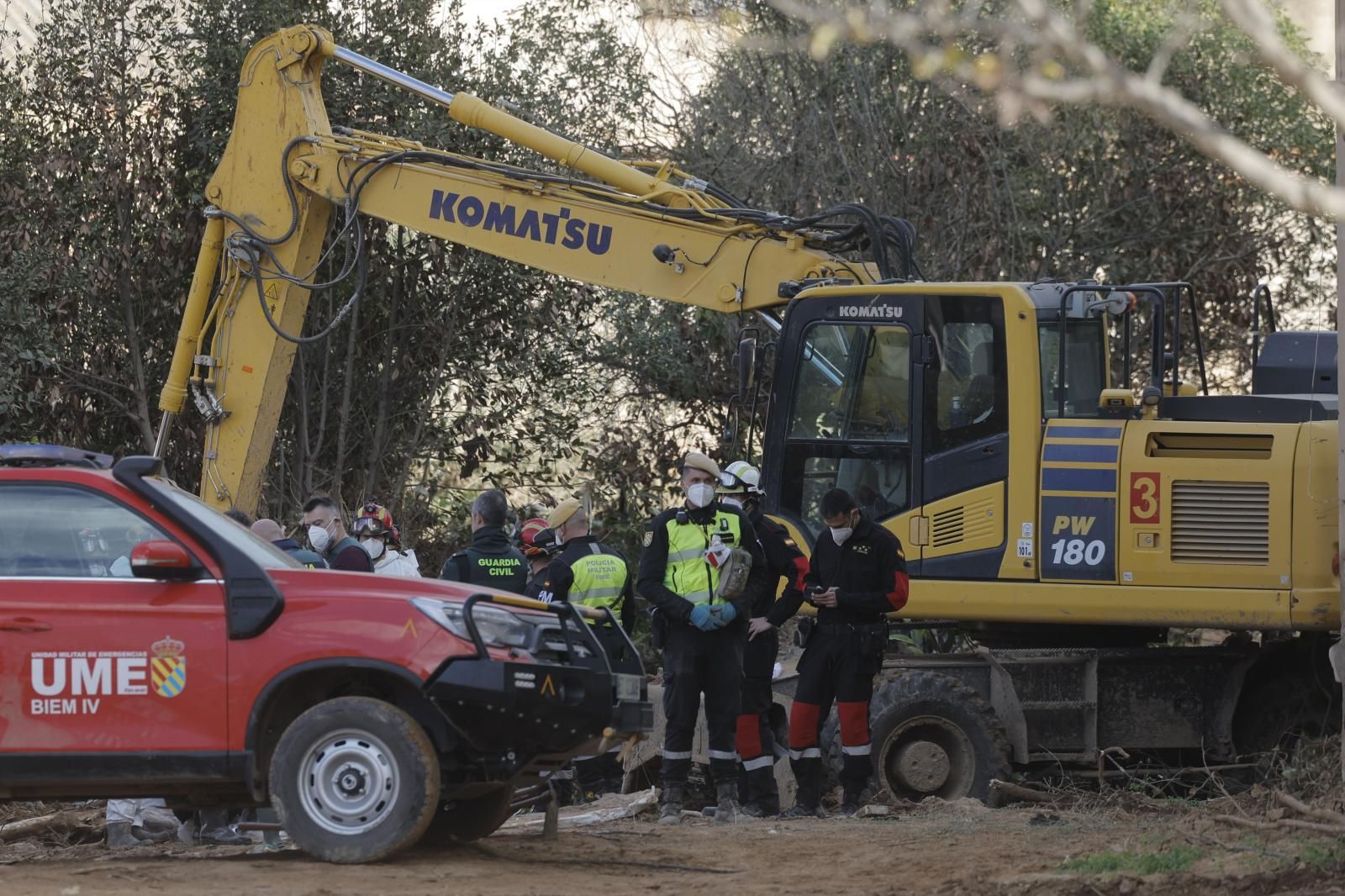 FOTOS | Hallan en Paiporta el cuerpo de otra víctima de la dana