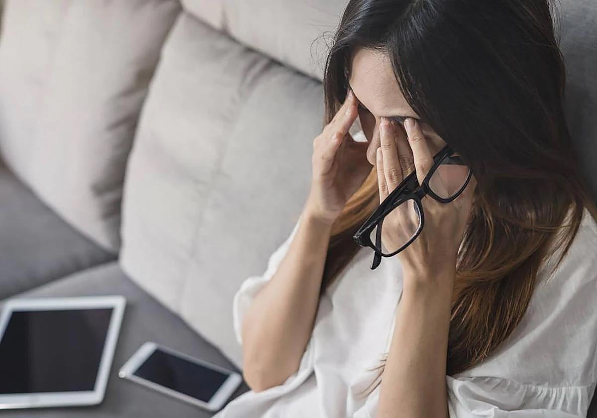 El cansancio, irritabilidad o la astenia son algunos síntomas de falta de nutrientes.