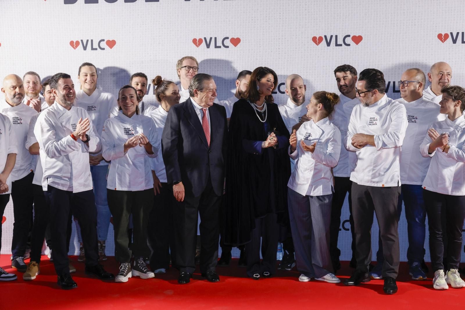 FOTOS | Cena solidaria &#039;Desde Valencia para Valencia&#039;