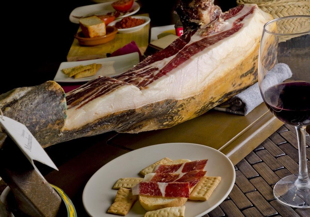 El jamón ibérico es uno de los manjares de nuestra gastronomía.