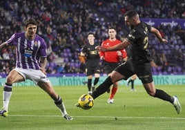 FOTOS | El Valencia CF pierde en Valladolid y ya es colista