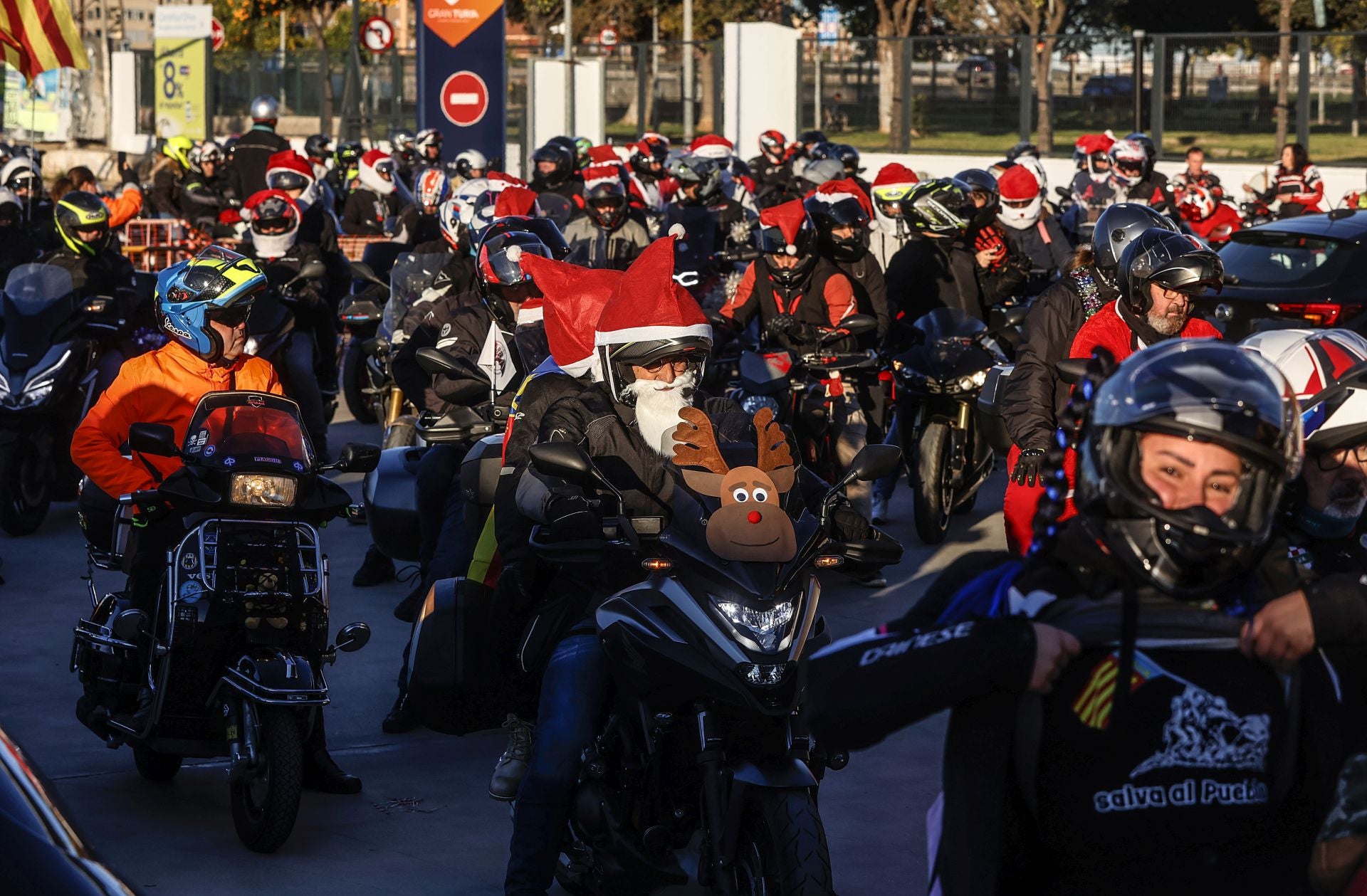 Fotos de la cabalgata motera en Valencia