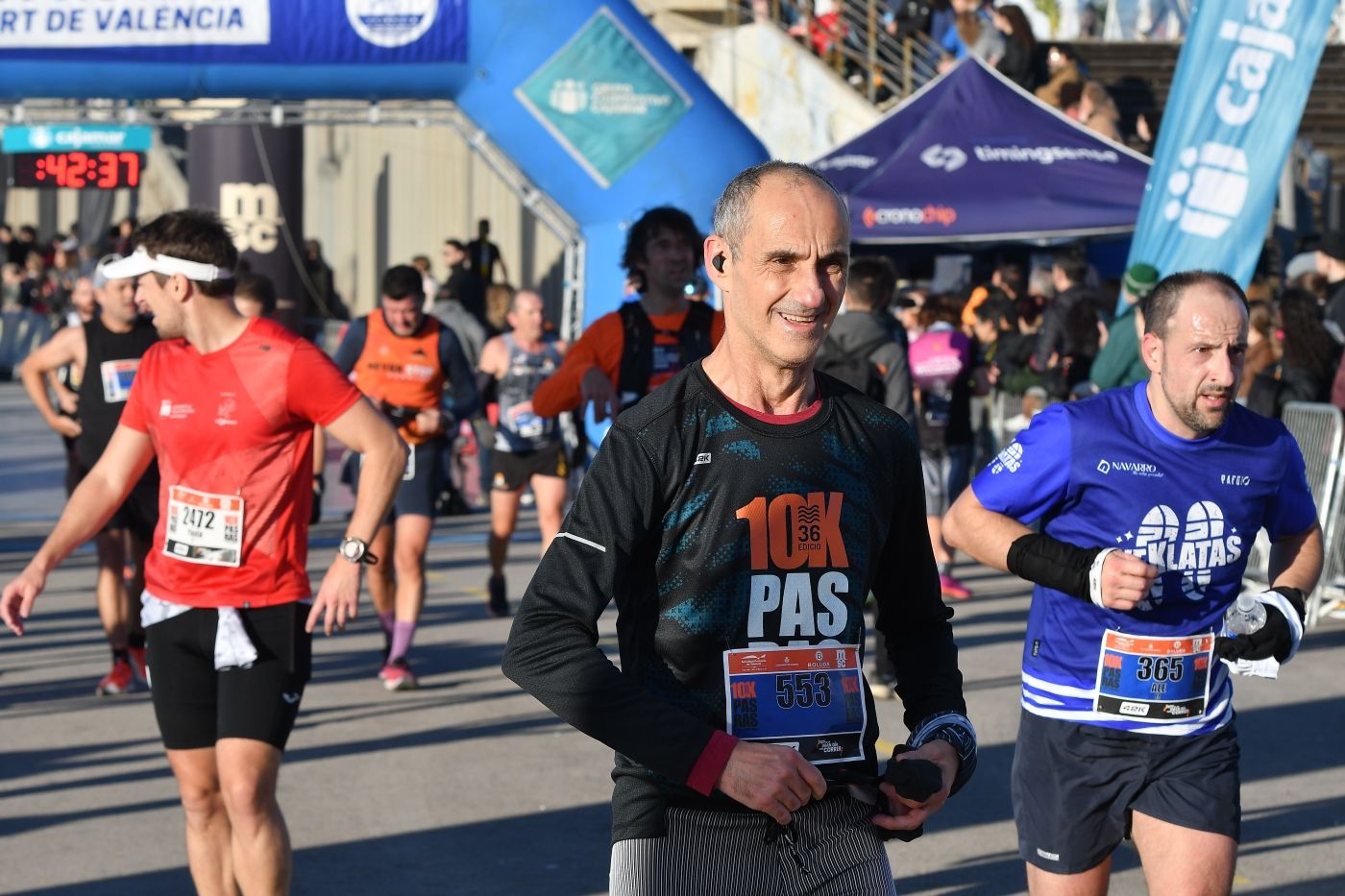 Fotos del Pas-Ras, la 10K más antigua de Valencia