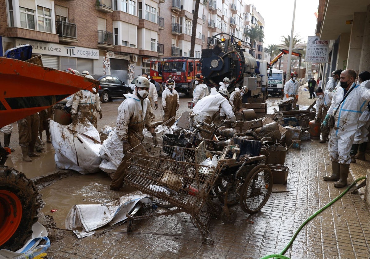 Trabajos en la zona cero de la dana.