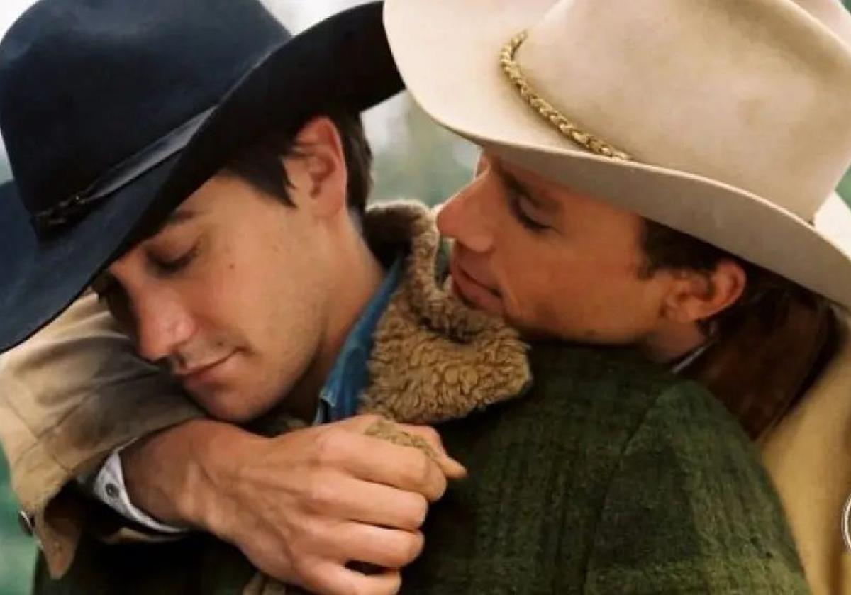 Heath Ledger y Jake Gyllenhaall en la oscarizada película 'Brokeback Mountain'.