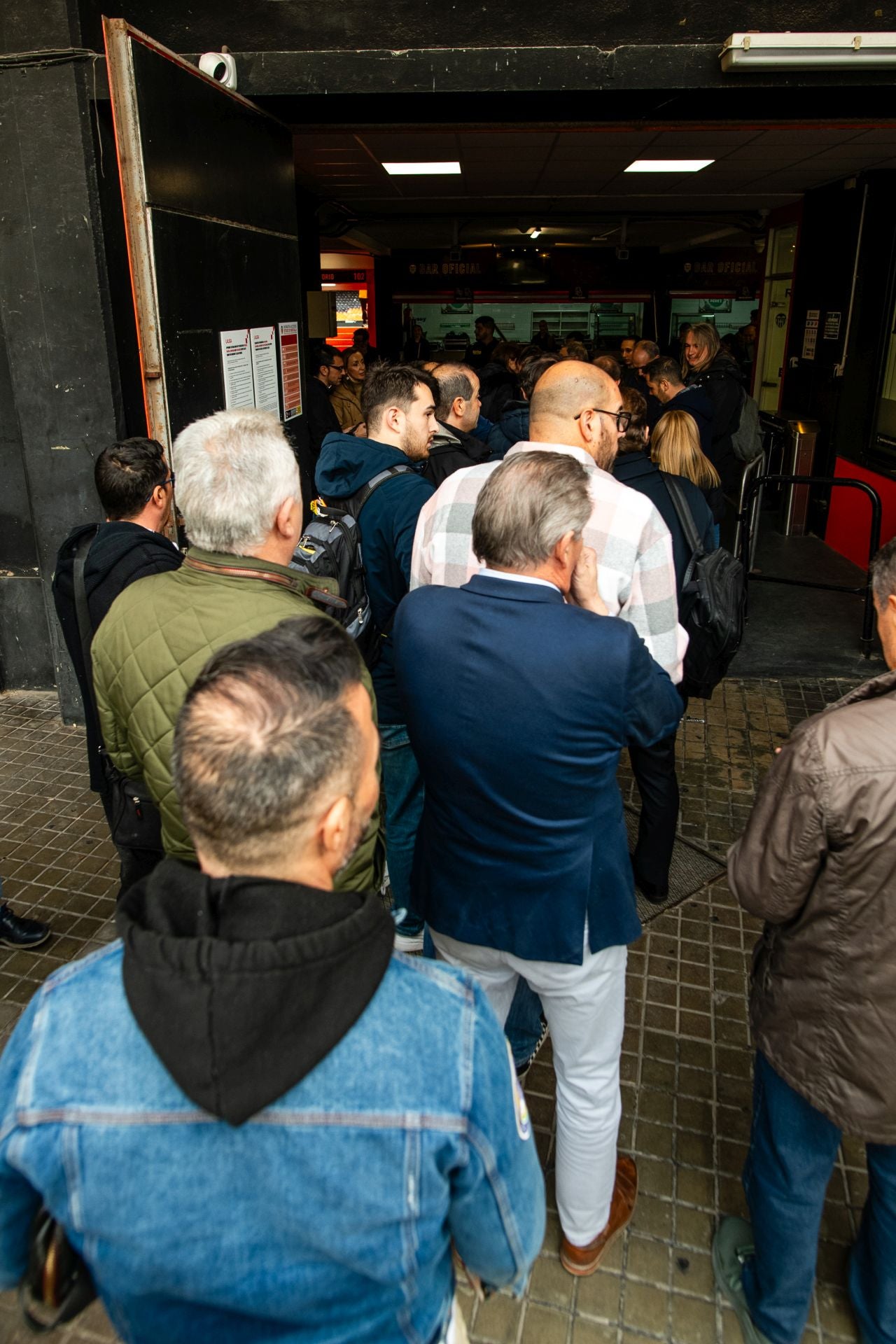 Tensión en la junta de accionistas del Valencia CF