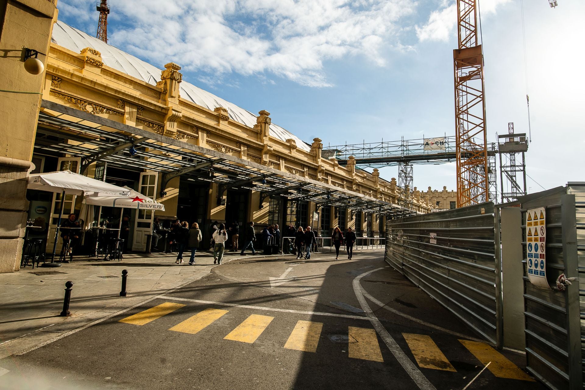 Ventas mínimas y comercios cerrados tras casi dos años de obras en la Estación del Norte