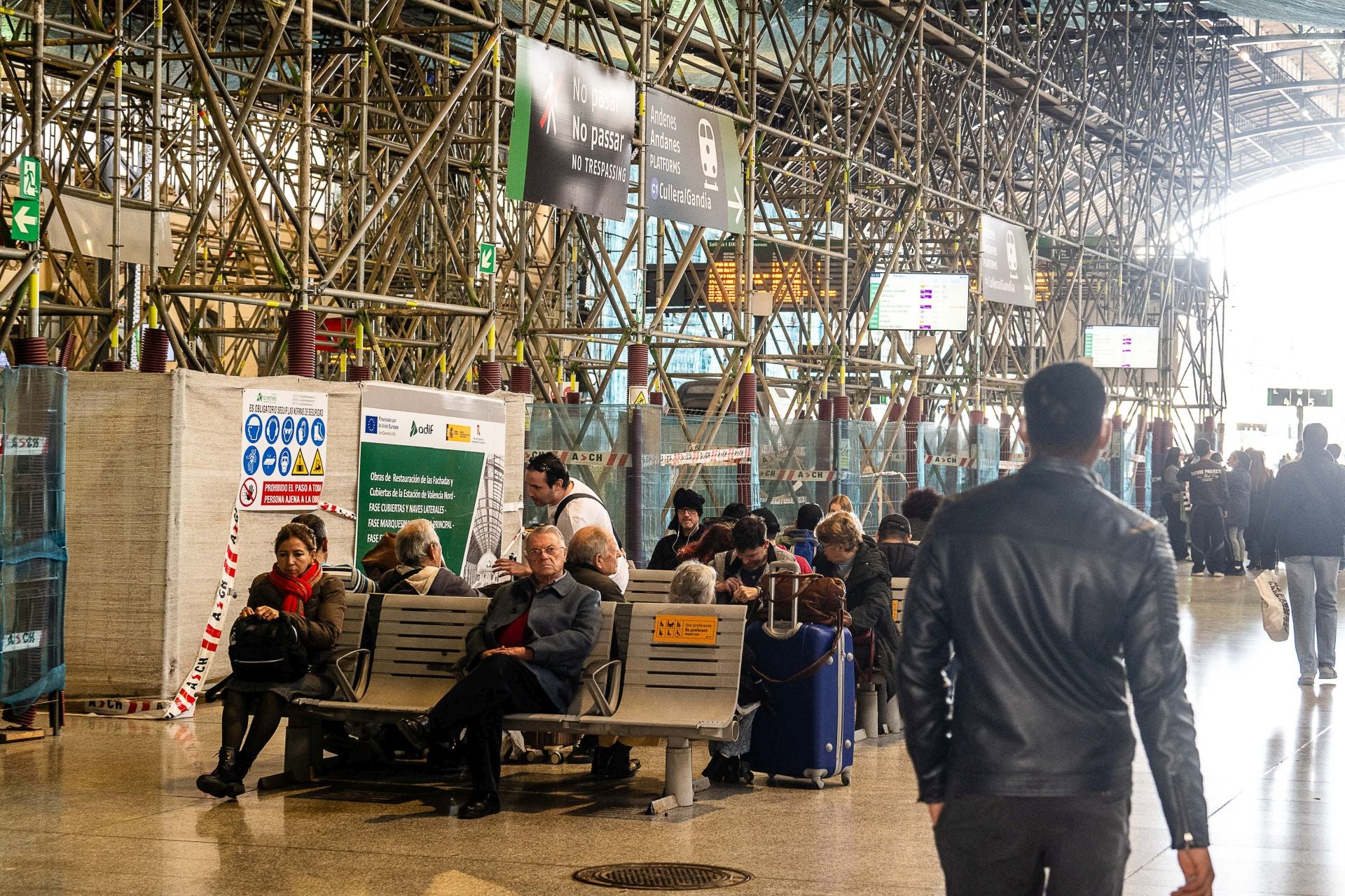 Ventas mínimas y comercios cerrados tras casi dos años de obras en la Estación del Norte