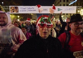 Participantes en la san Silvestre de Valencia del año pasado.