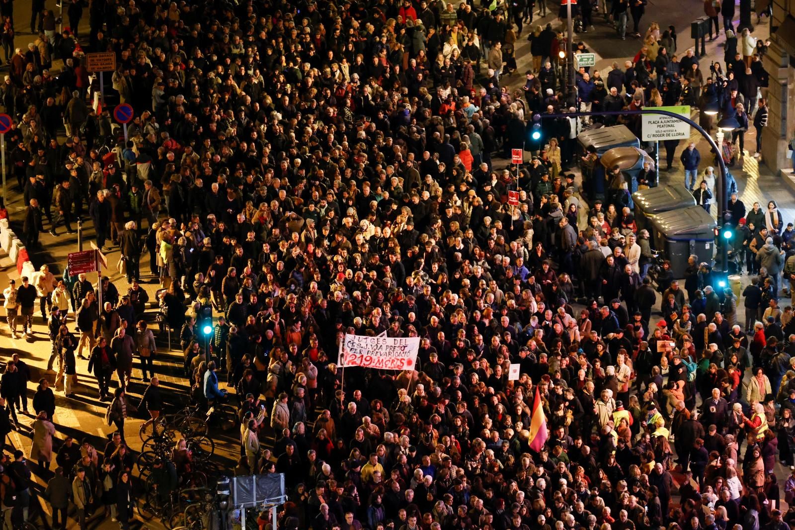 FOTOS | Tercera manifestación en Valencia contra la gestión política de la dana