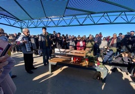 Acto en el Puente de la Solidaridad en La Torre en recuerdo de las víctimas de la dana.