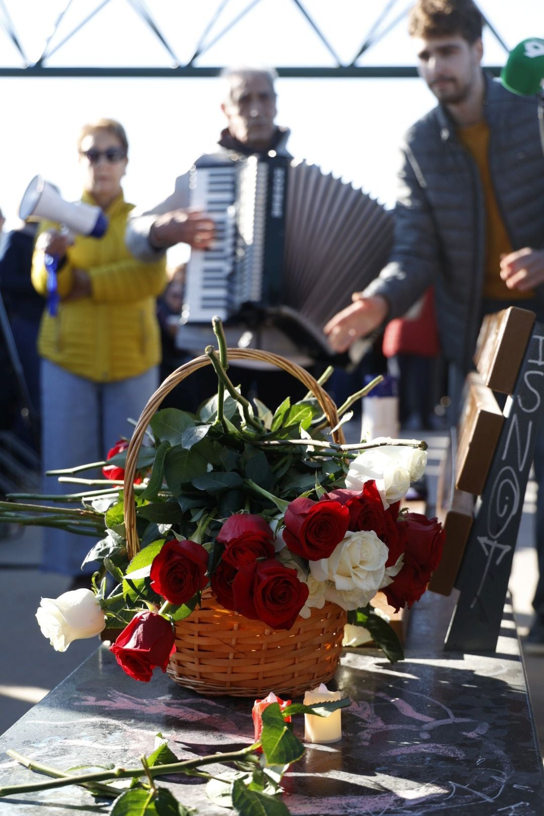 Fotos del homenaje en La Torre a la víctima de la dana de Valencia