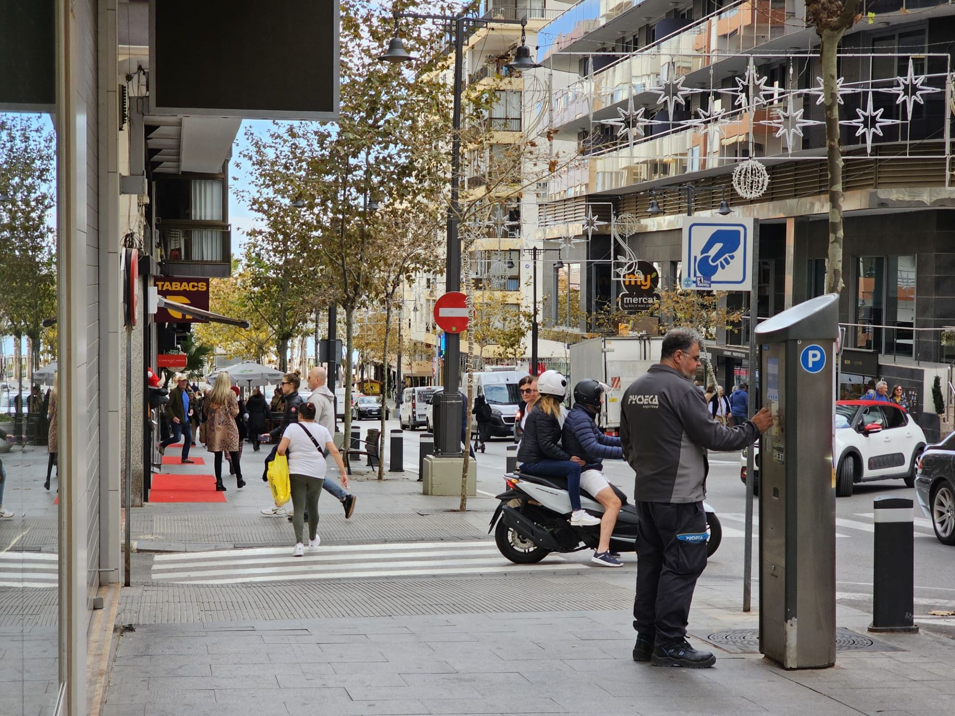 Finaliza el servicio de la zona azul en Calp a la espera de que se adjudique el nuevo contrato