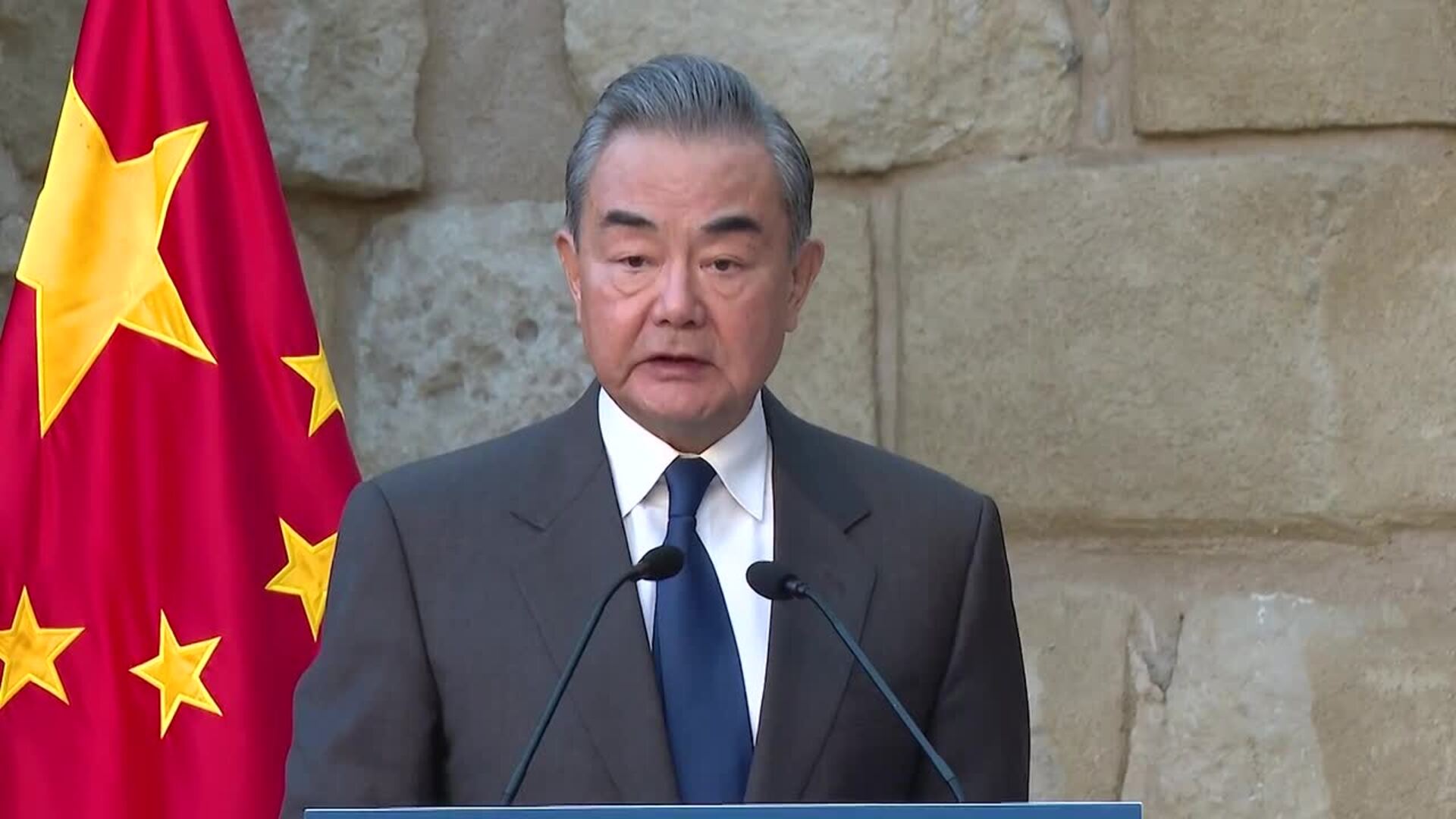 Wang Yi aprecia la adhesión de España a la política de una sola China