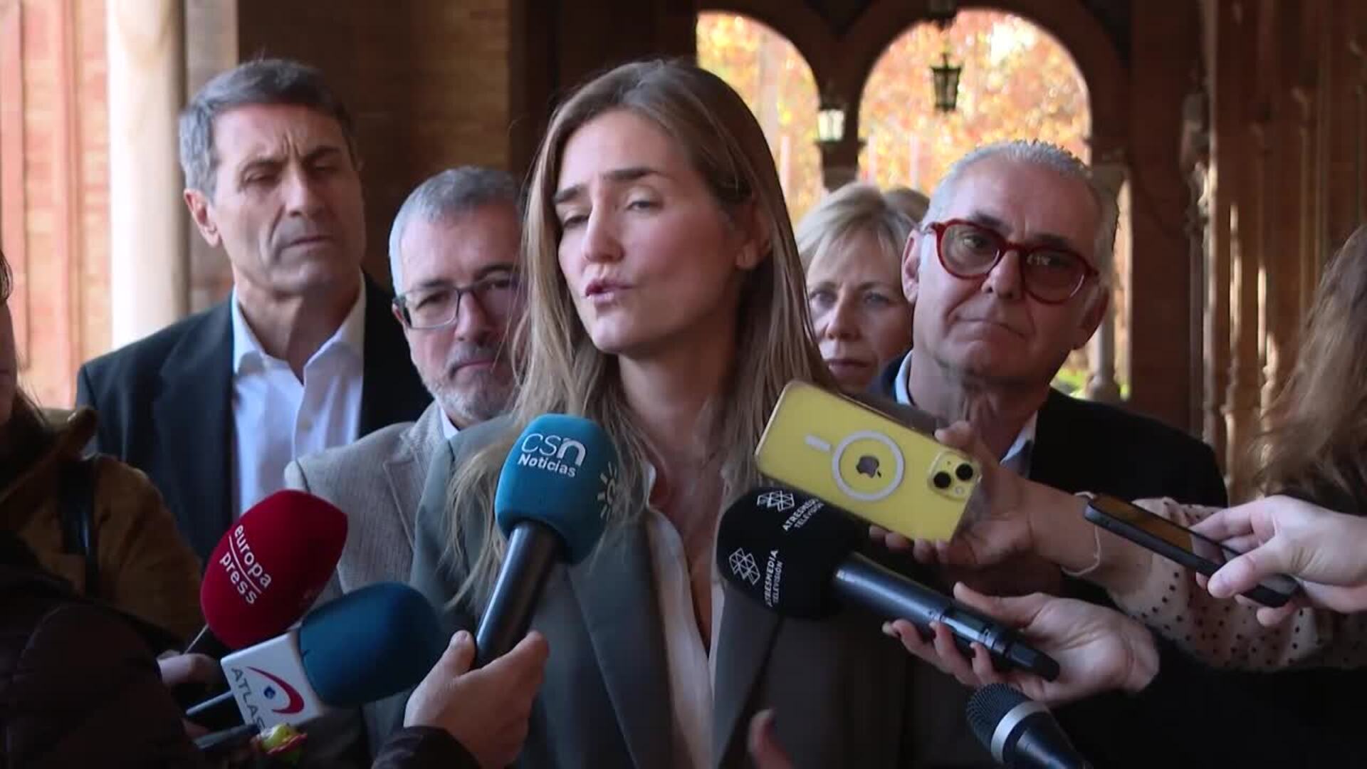 Gobierno dice que Gisèle Pelicot es "ejemplo de valentía y coraje"