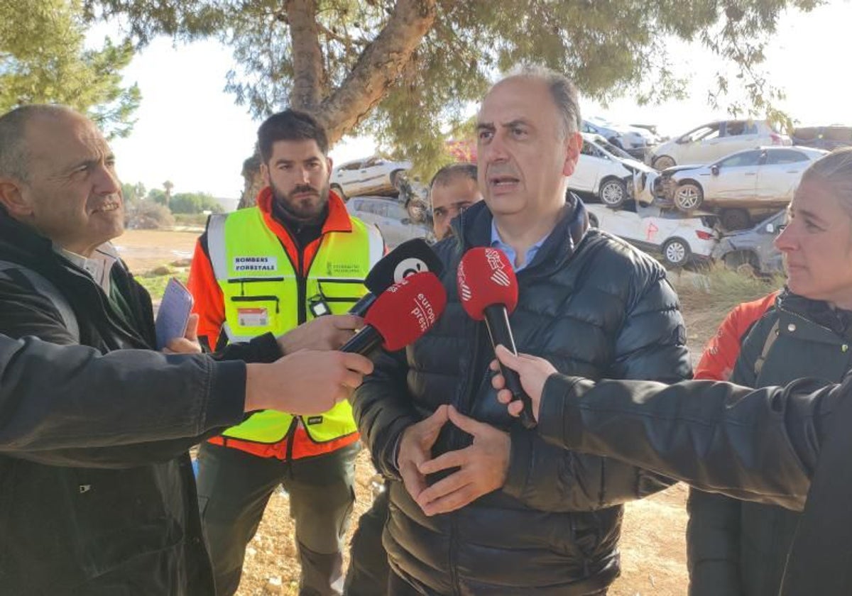 El conseller de Emergencias e Interior, Juan Carlos Valderrama