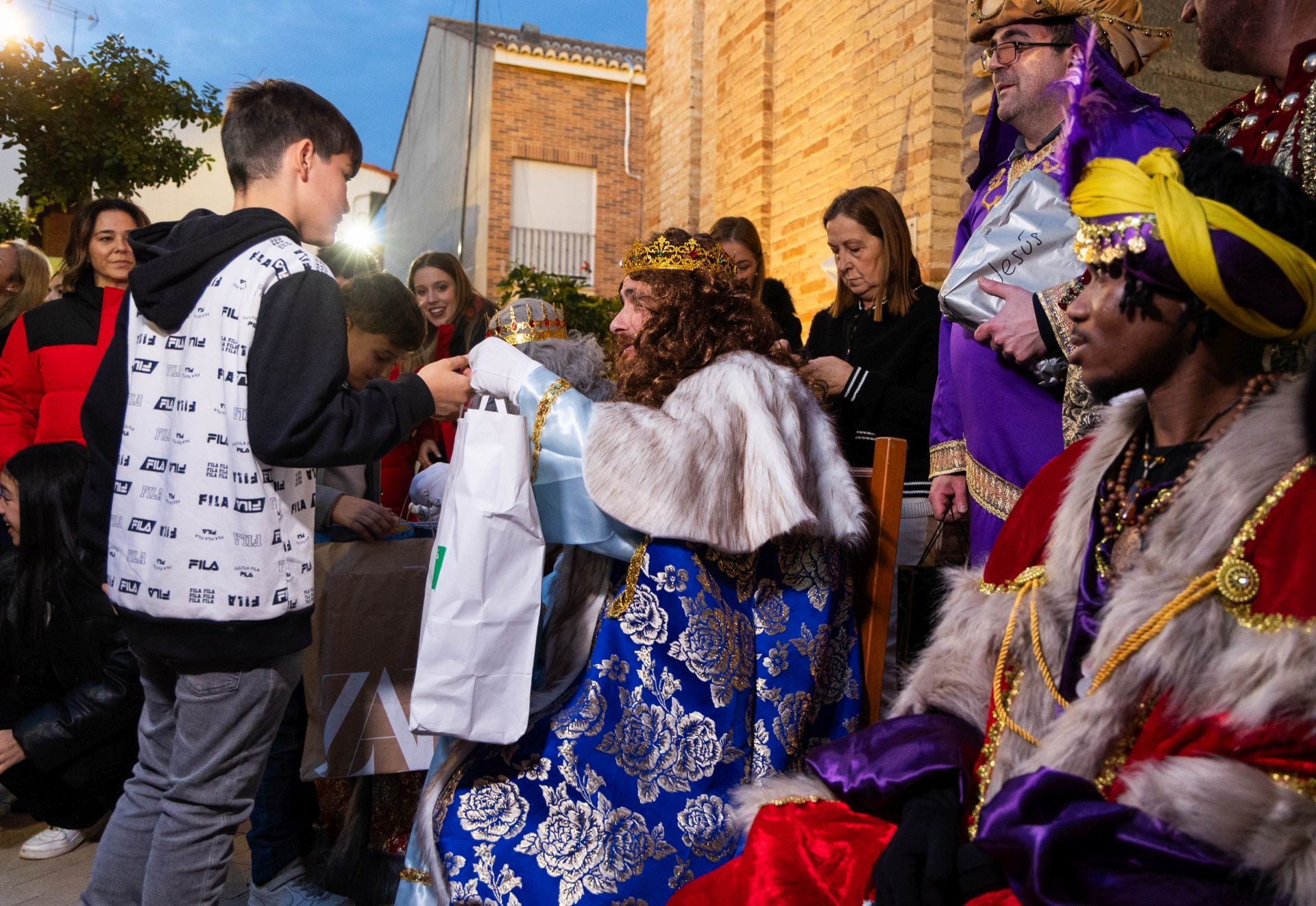 La Cabalgata solidaria en los pueblos de la dana