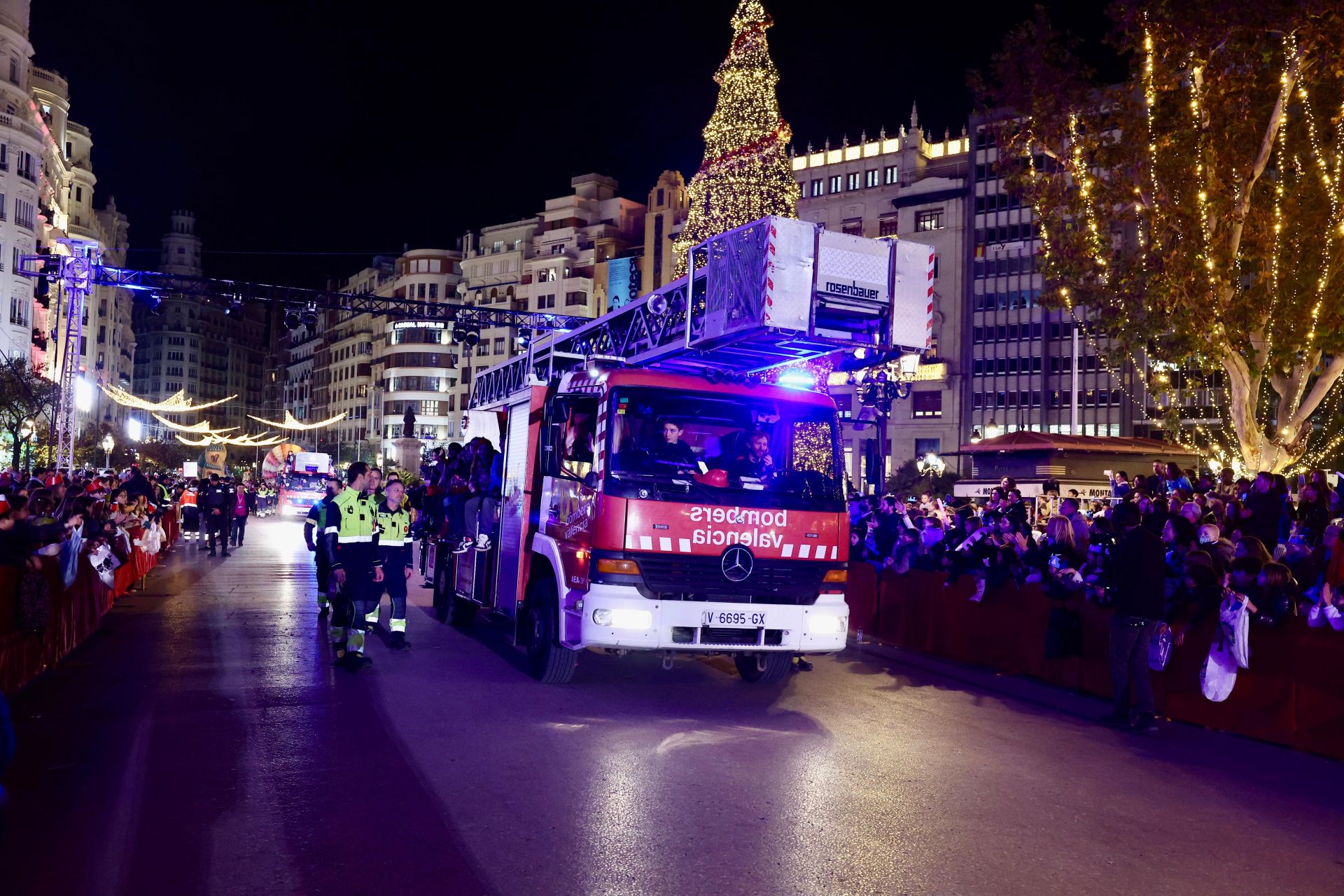 Cabalgata de los Reyes Magos en Valencia 2025