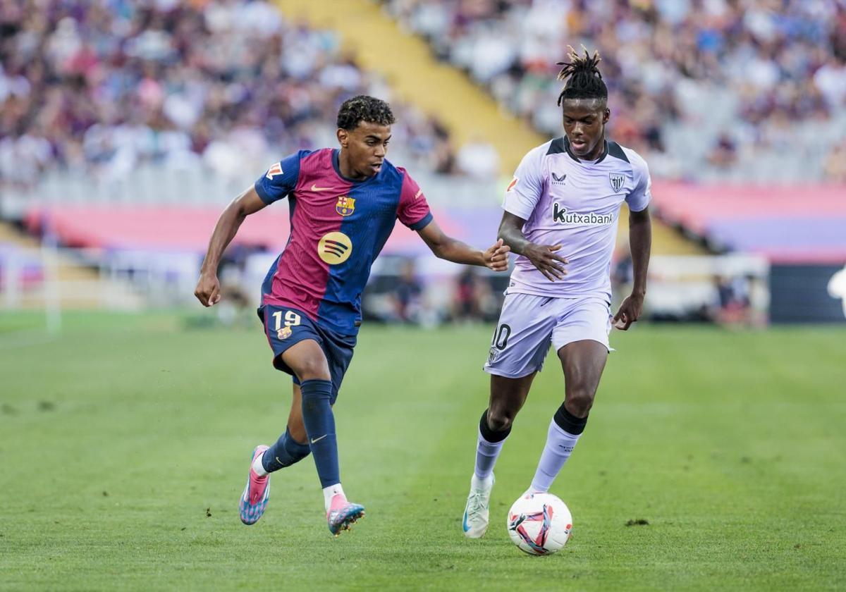 Lamine y Nico Williams, en el partido de liga de este curso en Montjuic.