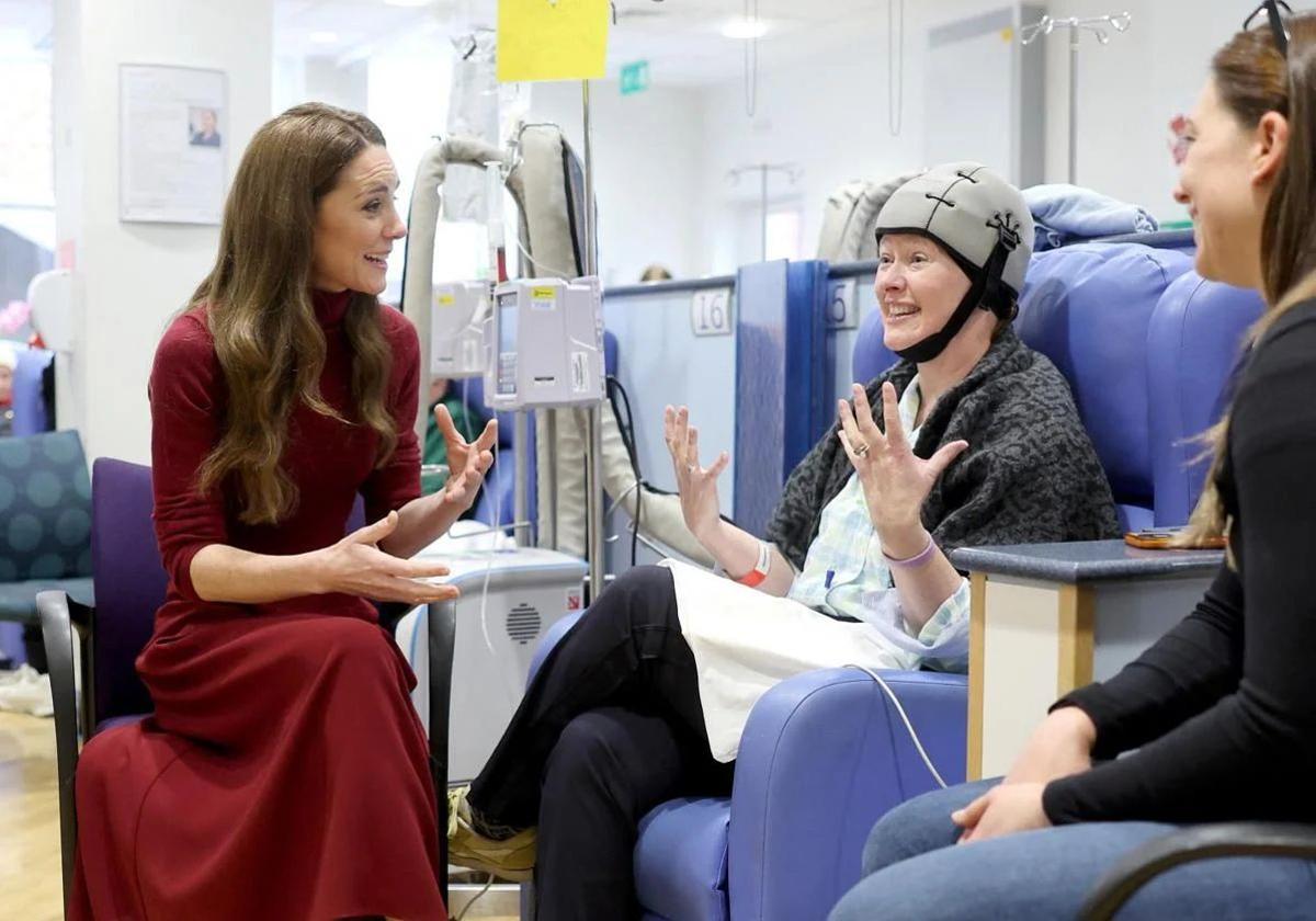 Kate Middleton, durante su visita al Hospital Royal Marsden de Londres.