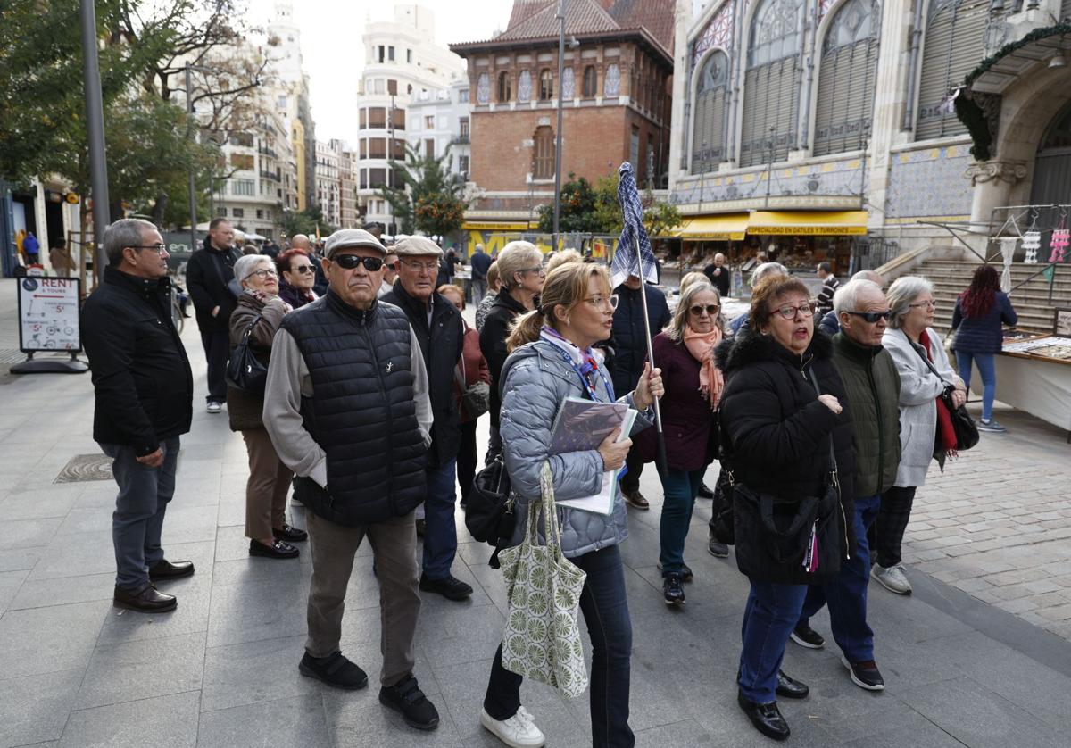 Turistas en el centro de Valencia.