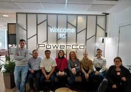 Representación de delegados y delegadas de PowerCo.