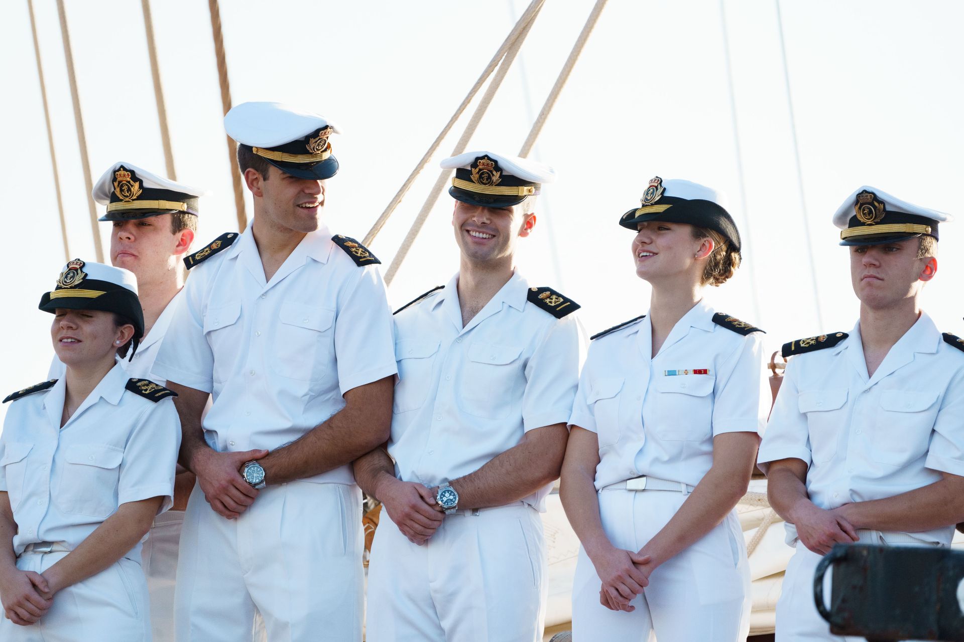 Leonor llega a Tenerife a bordo de Elcano