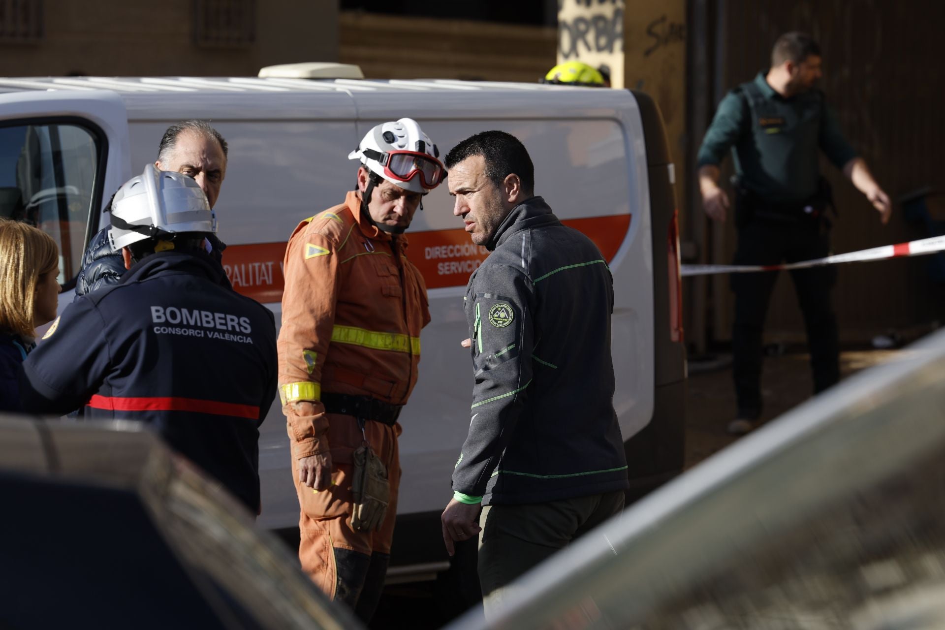 Derrumbe en Benetússer: un muerto y un herido en un garaje de Benetússer