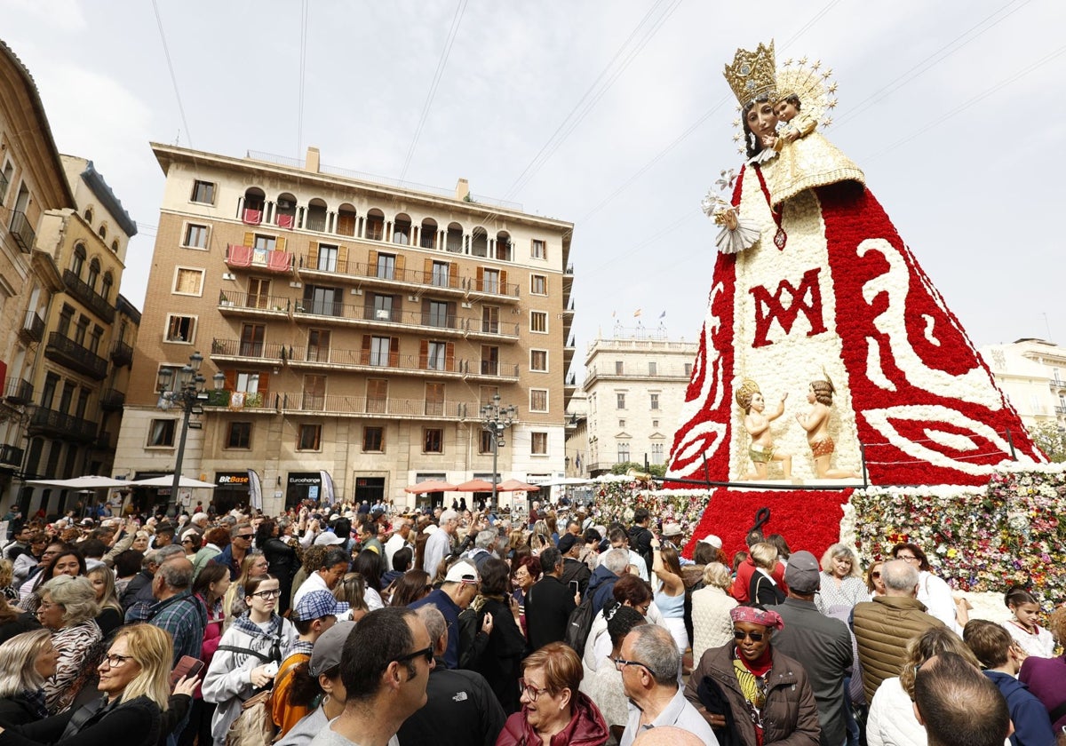 La imagen de la Virgen, tras la Ofrenda de 2024.