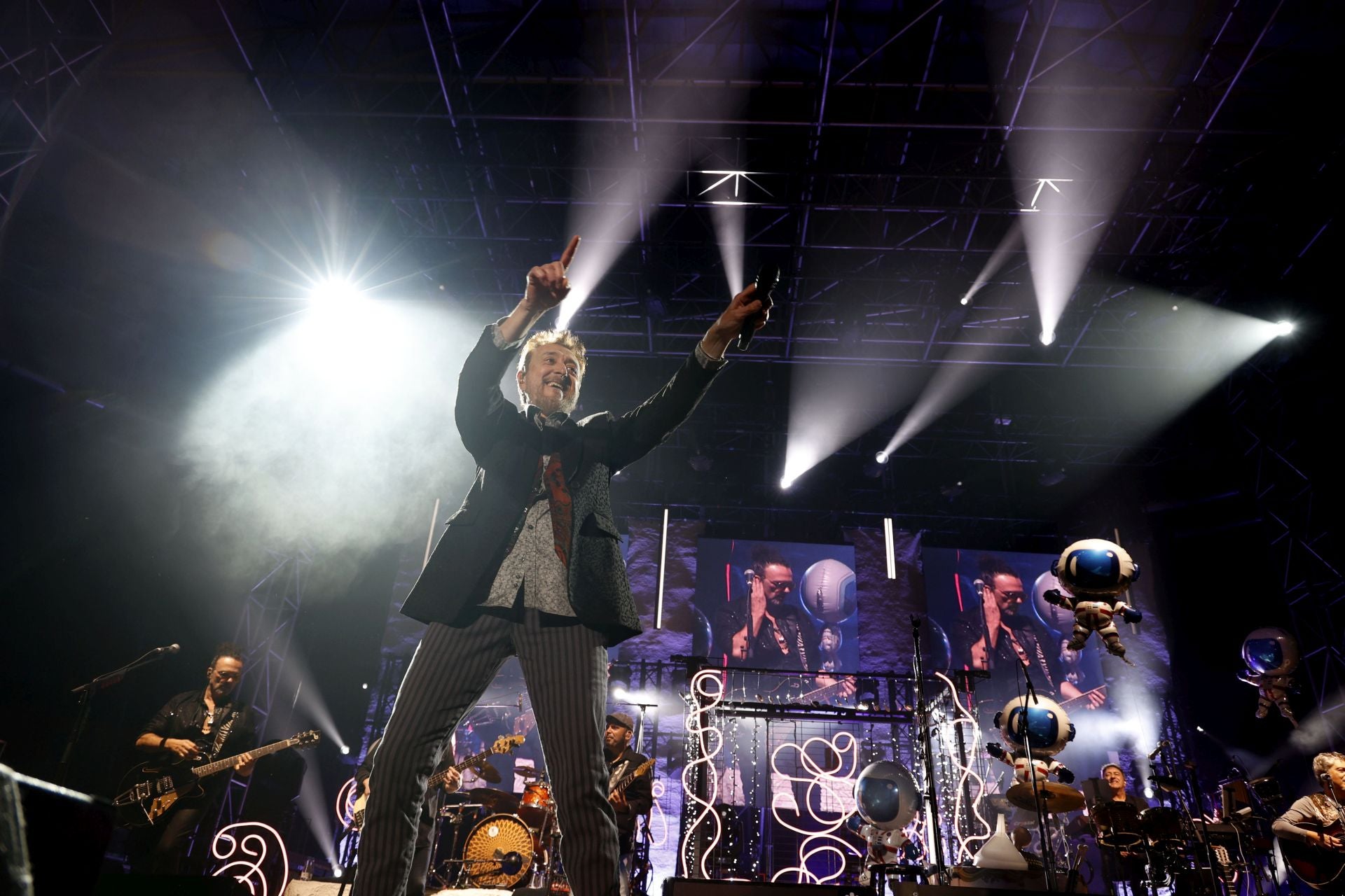 FOTOS | Concierto benéfico de Manolo García en Valencia para los afectados por la dana