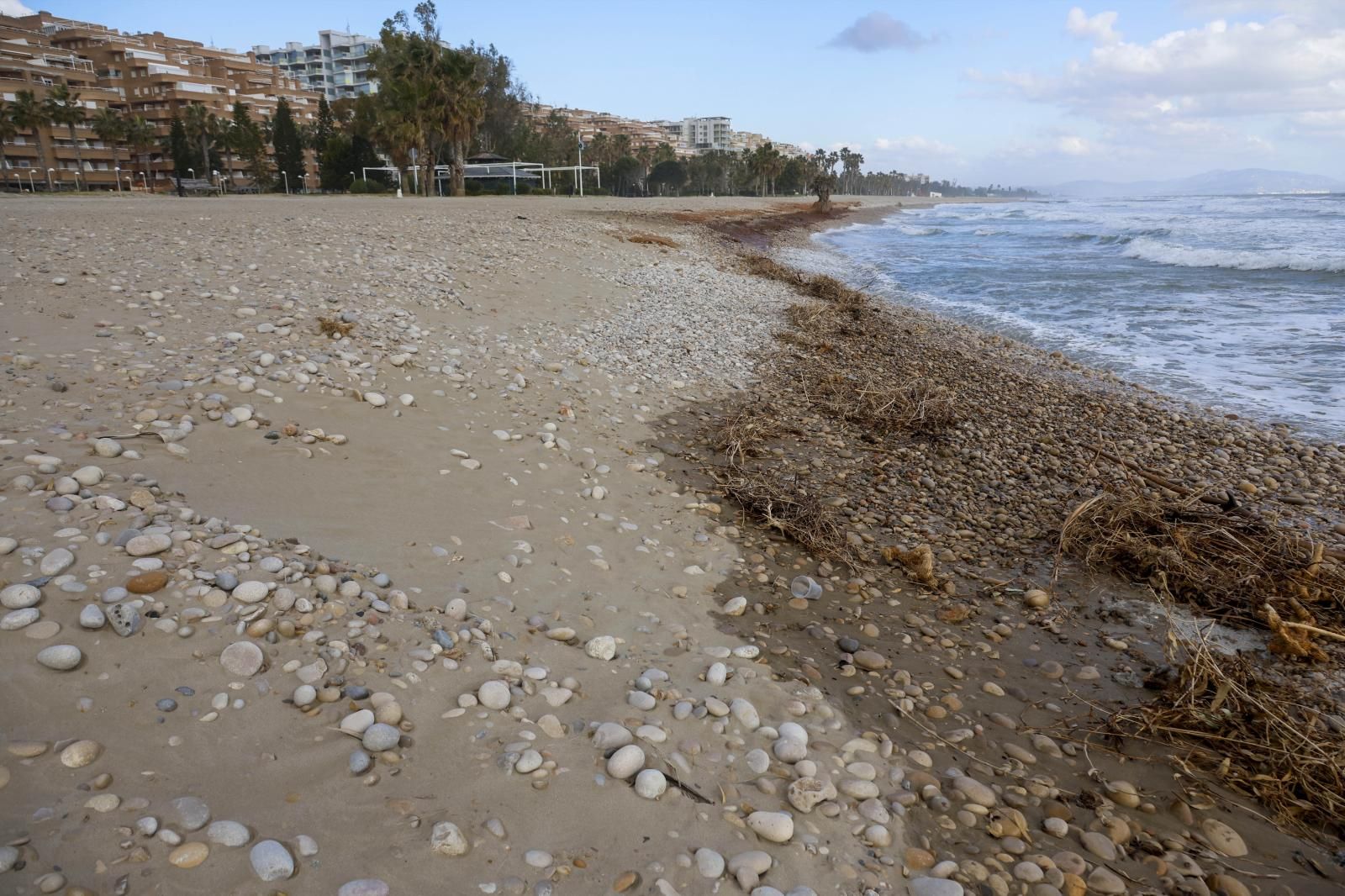 FOTOS | Los efectos de la dana en las playas valencianas