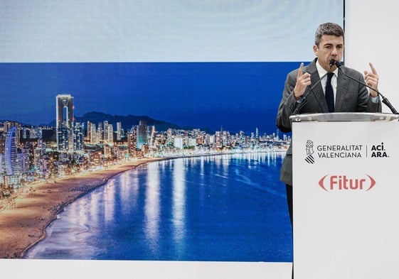 El president de la Generalitat, Carlos Mazón, durante el acto central del Día de la Comunitat en Fitur.