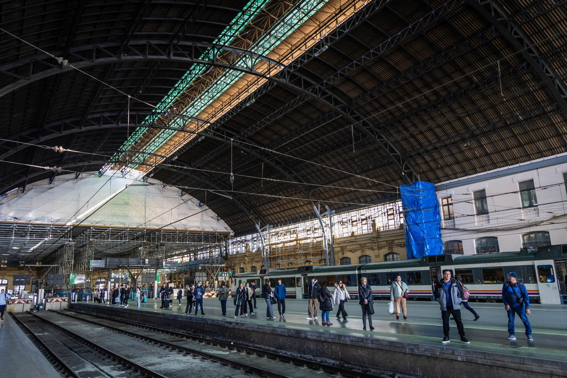 Clamor entre estudiantes y trabajadores contra el fin de la gratuidad de los viajes de Cercanías