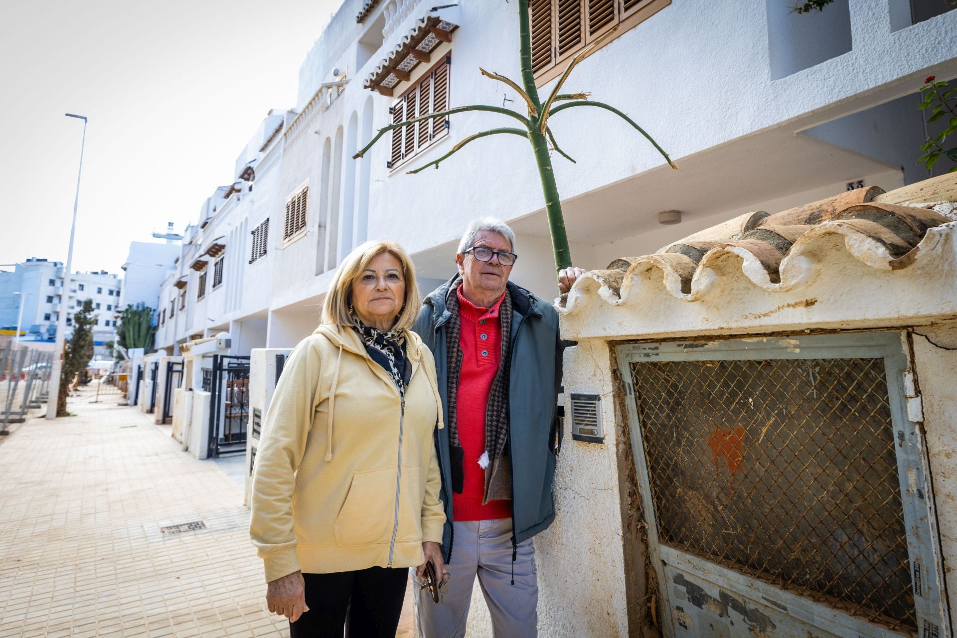 FOTOS | El mapa de las viviendas dañadas por la dana: Los últimos vecinos de la calle fantasma de Catarroja