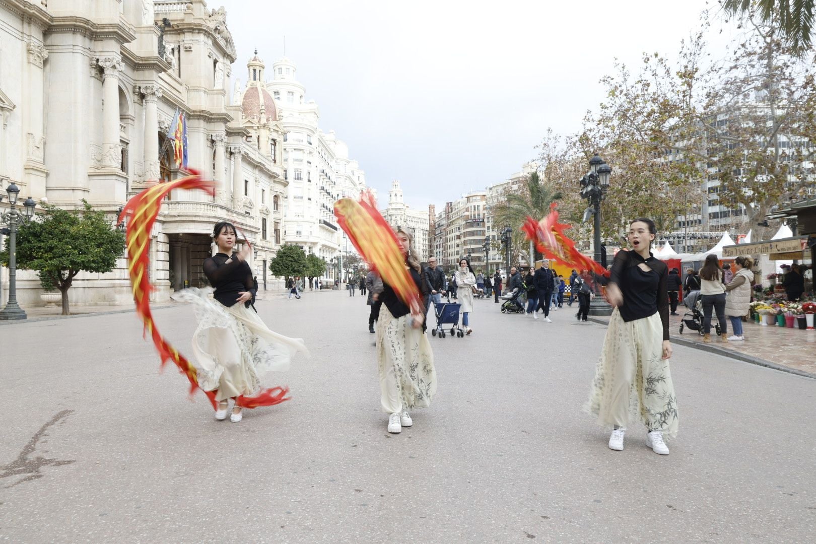 Valencia celebra el Año Nuevo Chino por todo lo alto