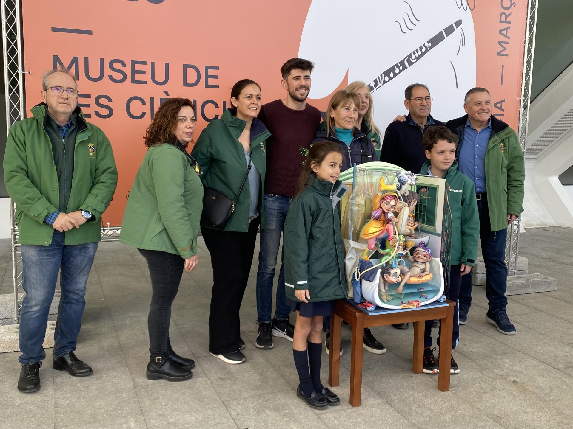 Entran las primeras piezas a la Exposición del Ninot