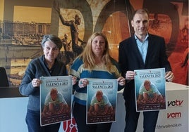 María José Orugo, presidenta de la Federación de Atletismo de la Comunidad Valenciana, Luis Cervera, director general de Deportes de la Comunitat Valenciana y María Ángeles Vidal, directora gerente de la Fundación Deportiva Municipal presentan el cartel