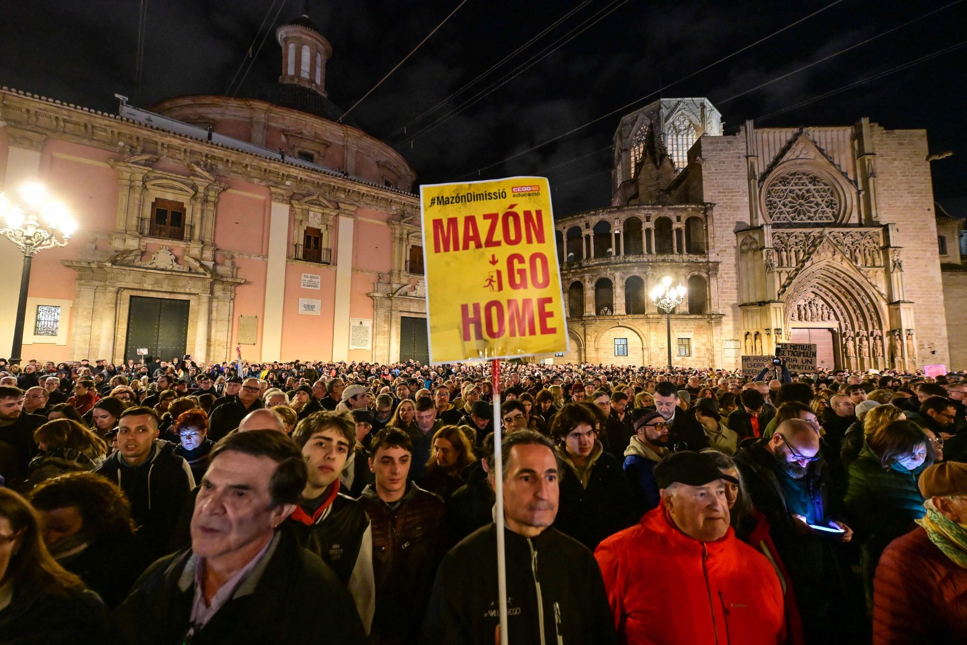 FOTOS | Manifestación en Valencia contra la gestión de la dana y para exigir la dimisión de Mazón