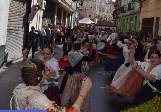 Mercado de San Blas en Valencia este fin de semana: ubicación y horario de los puestos de artesanía, orfebrería y alimentación